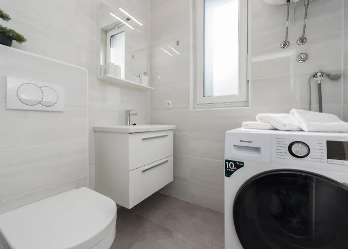 Villa Exclusive And Vir